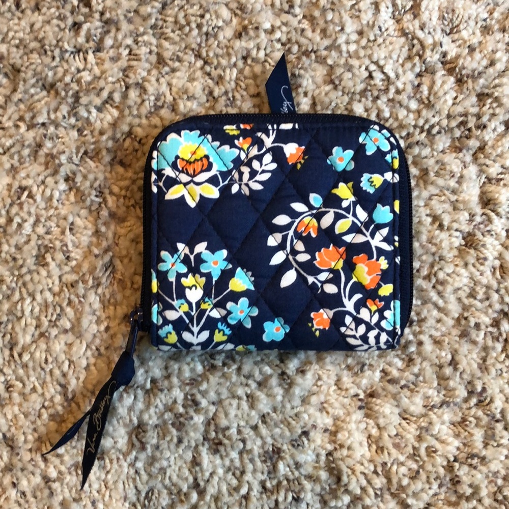 Vera Bradley square zip wallet